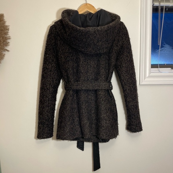 Vera Moda VMMunich Loop Wool Jacket with reversible faux leather belt - Picture 8 of 11